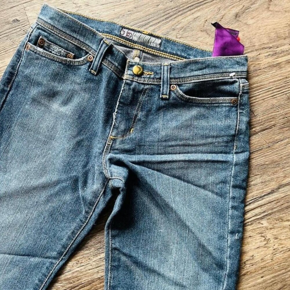 Joe's Jeans Blue Boot Cut NWT's Distressed Woman's Size 26